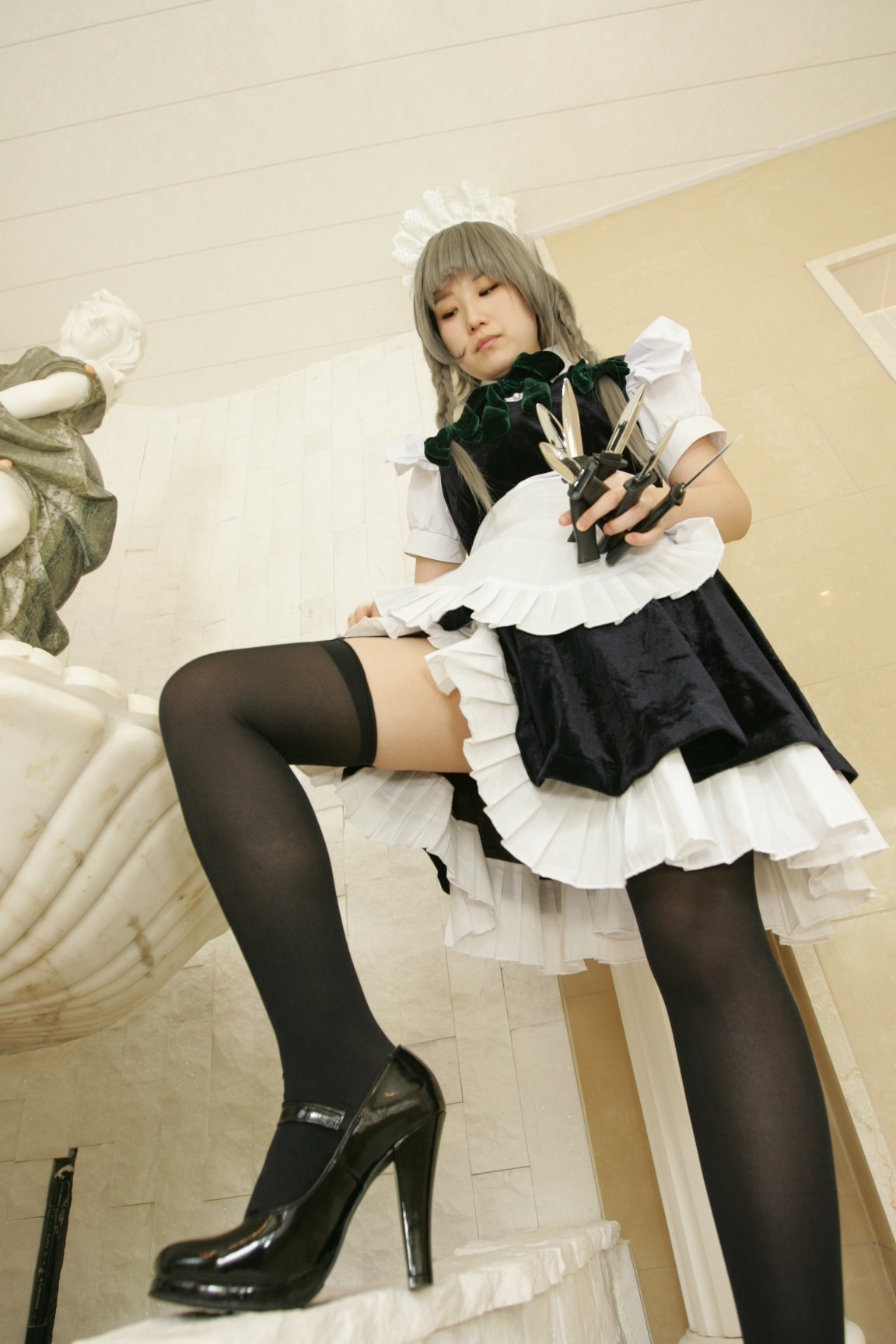 黑丝游戏美女　[Cosplay]Izayoi-Sakuya 日本超级诱惑美女图片写真